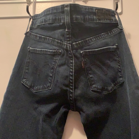 W24L32 Levi’s modern rise - Picture 3 of 3